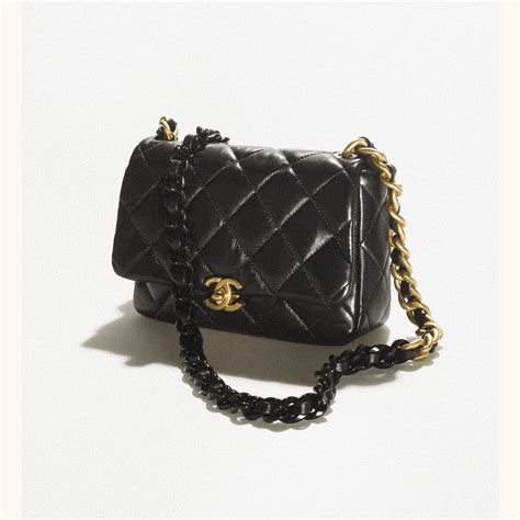 chanel as3206 b07997 94305|Flap Bag with Top HandleLambskin & Gold.